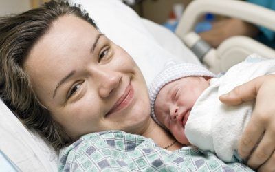 Guía legal de maternidad y crianza con Agustina Rico