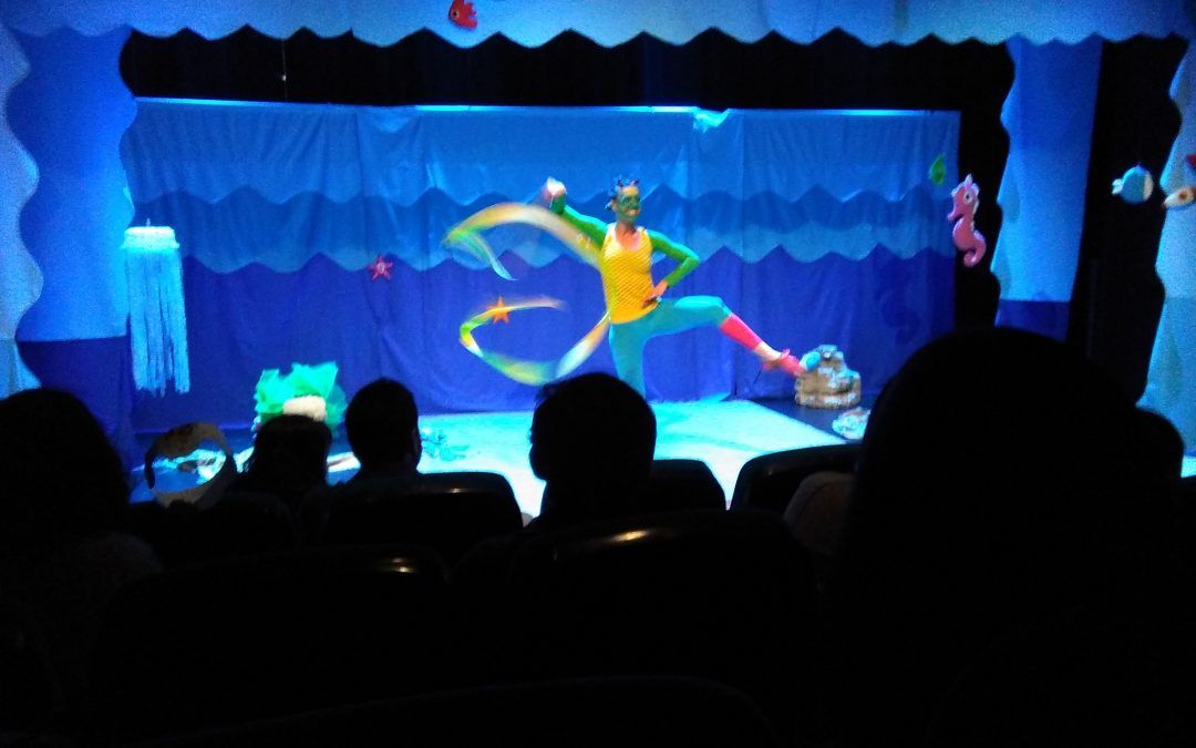 MAMÁ, QUIERO IR AL TEATRO