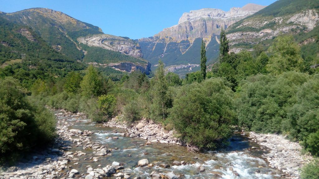 Río Ara (Torla)